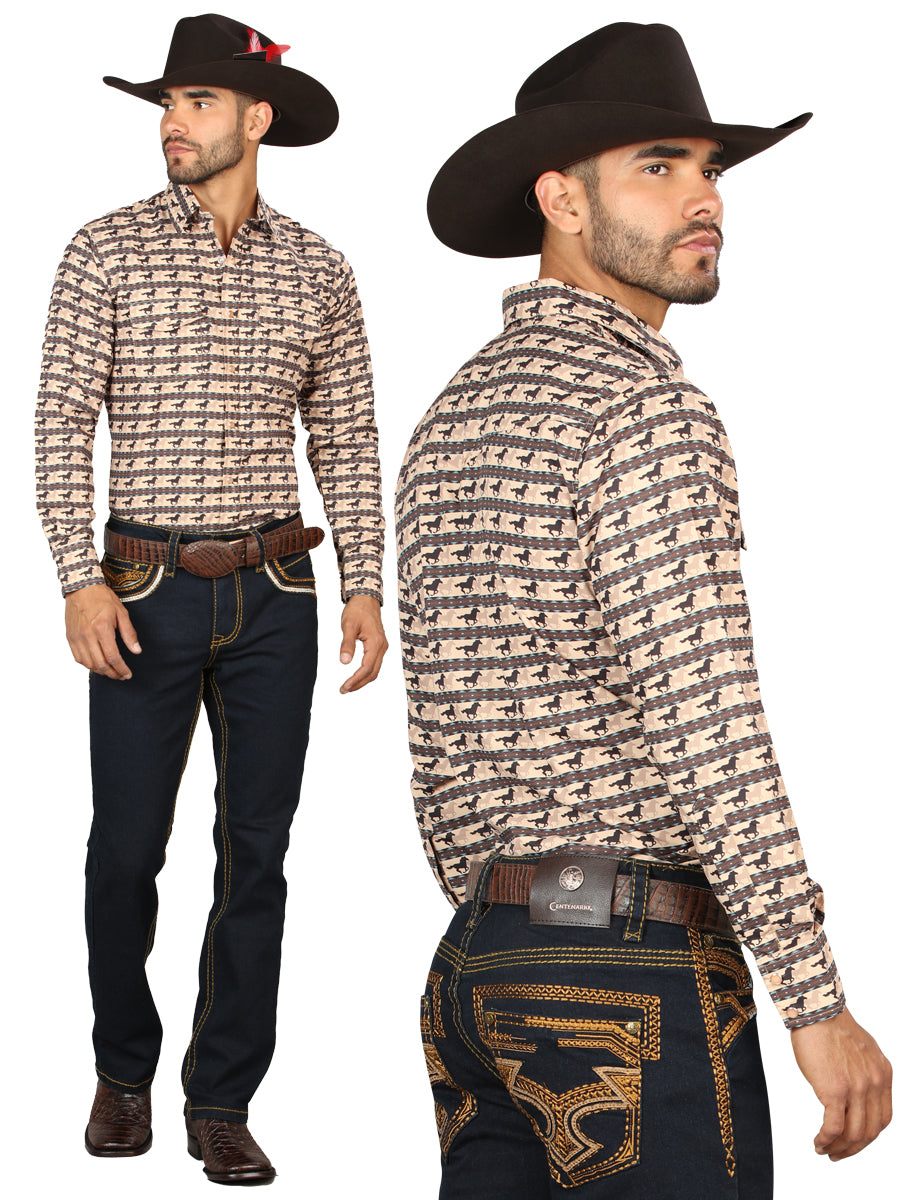 Pantalón vaquero Centenario para hombre, color azul claro, con detalles bordados en dorado 45313